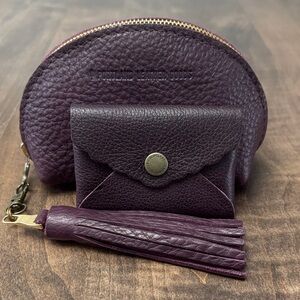 Portland Leather Plum taco and daisy set.